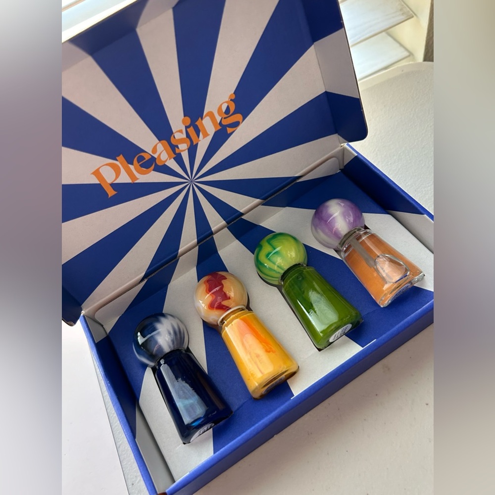 Pleasing by Harry styles nail polish set
